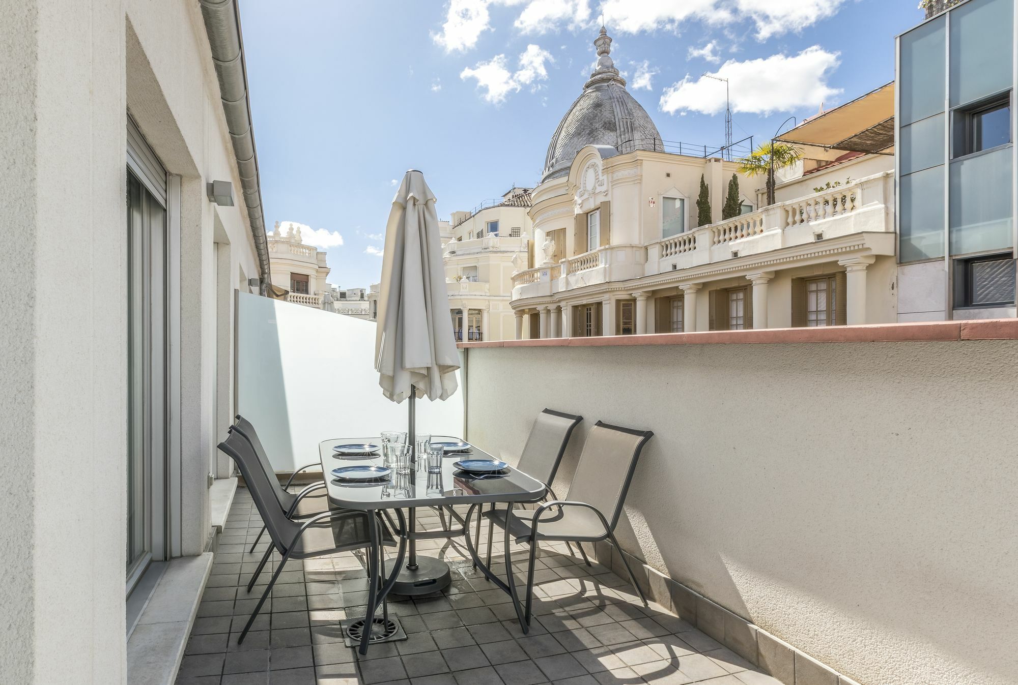 Slow Suites Gran Via Madrid Luaran gambar